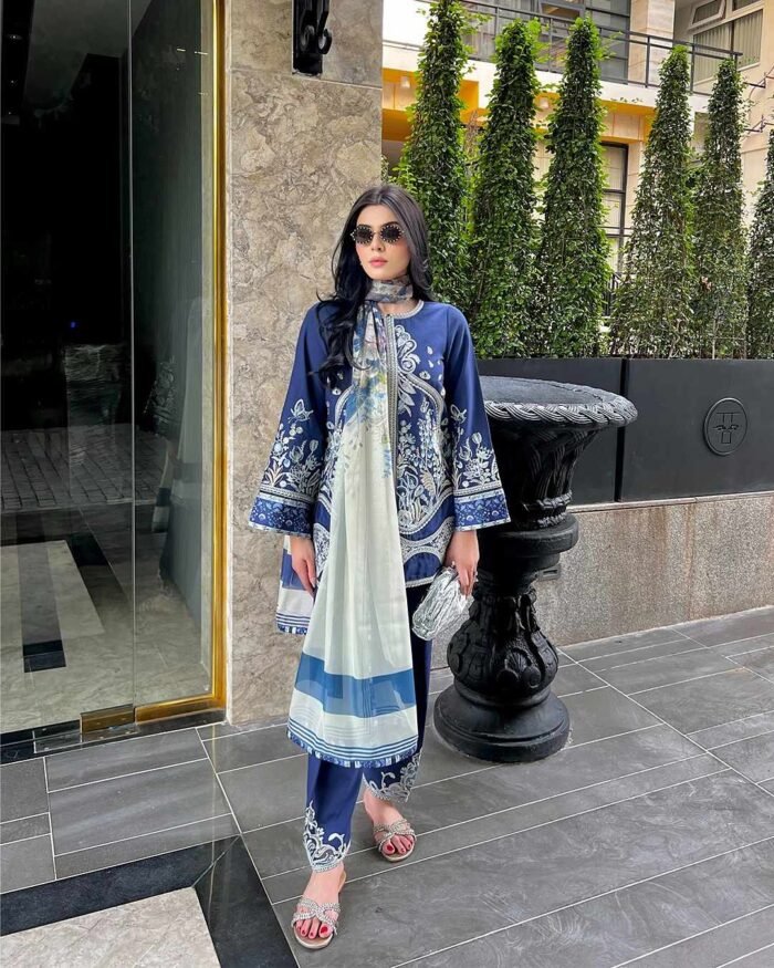 𝐄𝐋𝐀𝐑𝐀 Drenched in deep navy elegance three piece - Image 3
