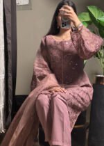 ** Premium Organza Three-Piece Set **