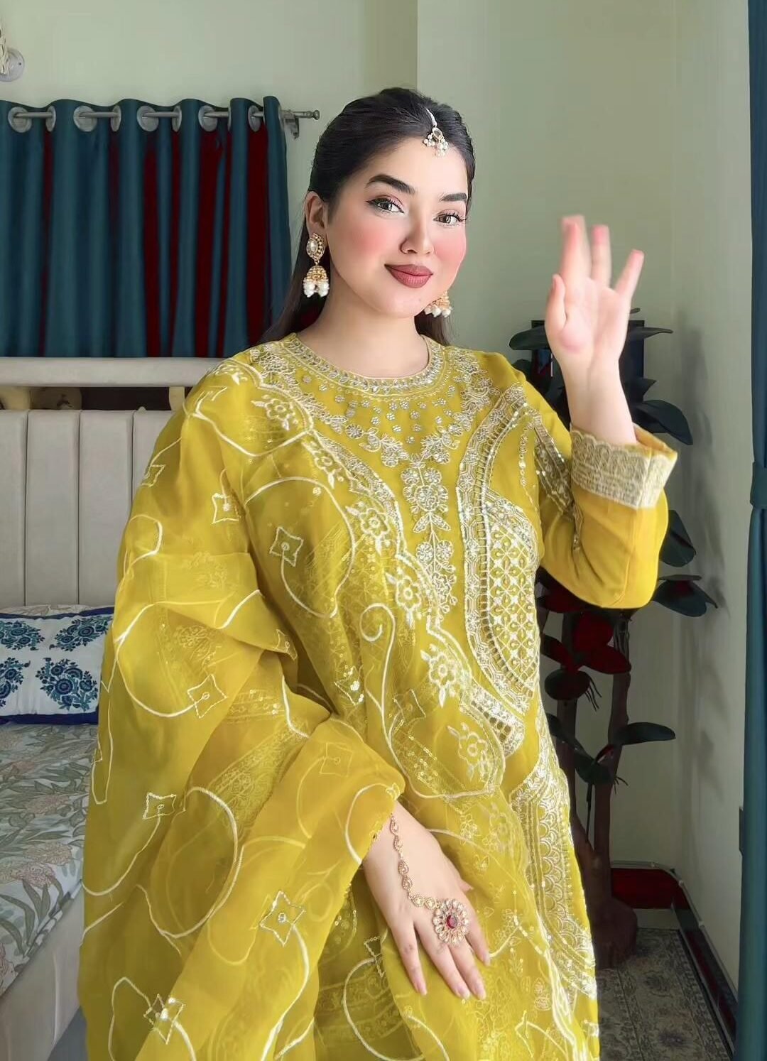 Snapshot_419 Premium Organza Three-Piece Set YLW - Image 1