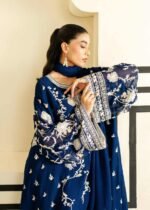 Elegant Navy Blue Ensemble - Image 3