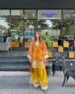**STUNNING COTTON DIGITAL PRINTED TWO-PIECE SET** - Image 4