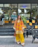**STUNNING COTTON DIGITAL PRINTED TWO-PIECE SET** - Image 3