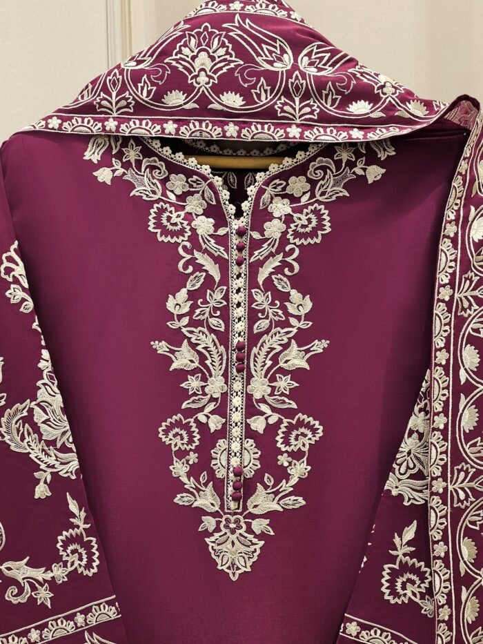 Aghanoor Inspired 3-Piece Ensemble - Image 2