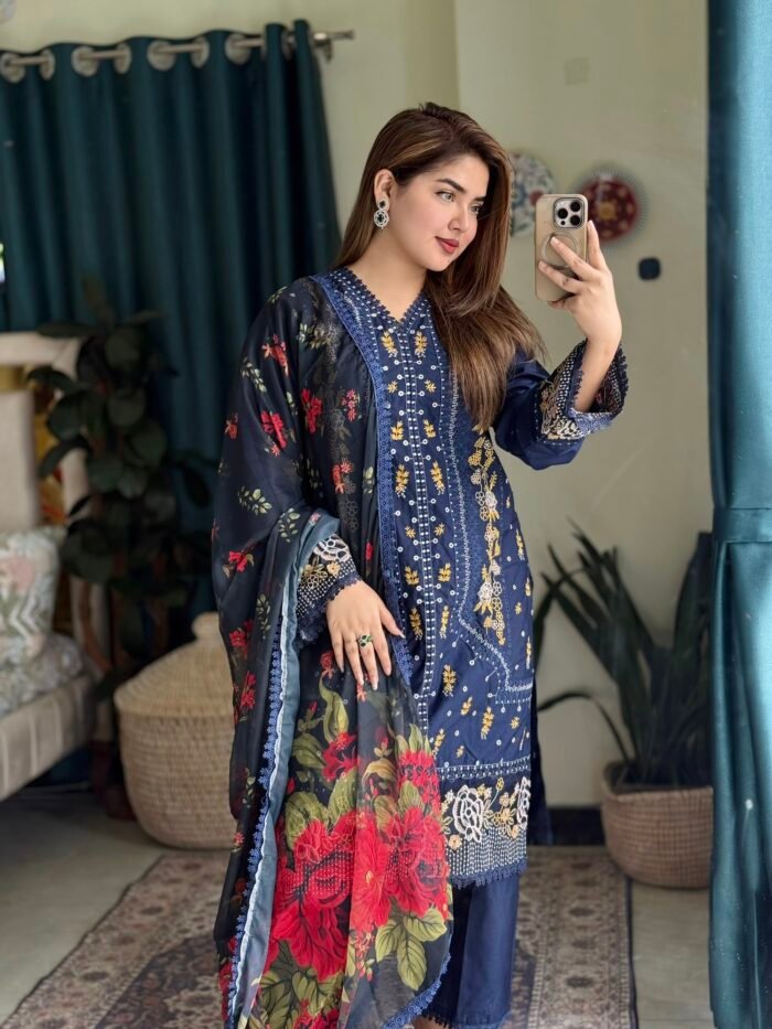 Ready-to-Wear 3-Piece Party Ensemble - Image 2