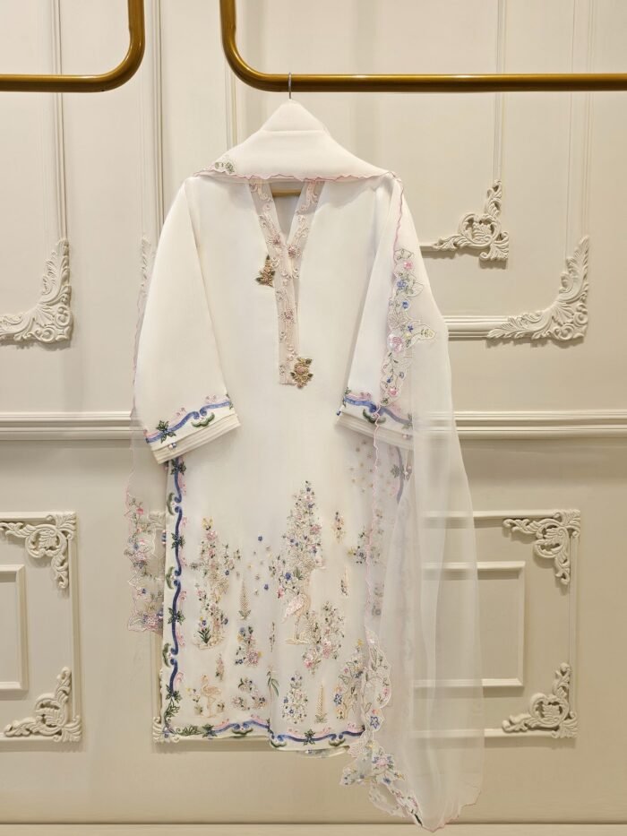 Aghanoor Inspired luxury party wear - Image 1