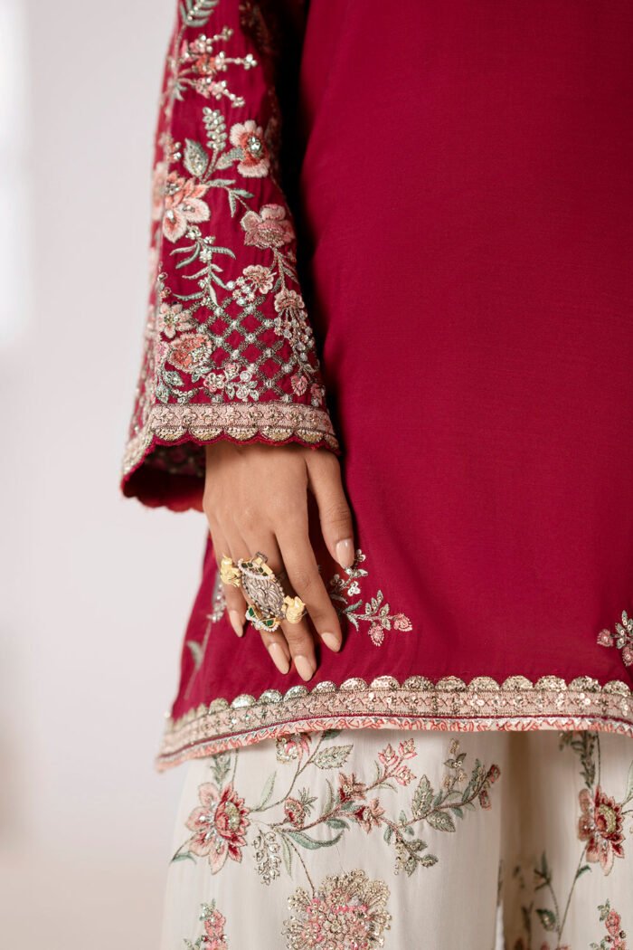 Elegant Ready-Made Two-Piece Ensemble - Image 7